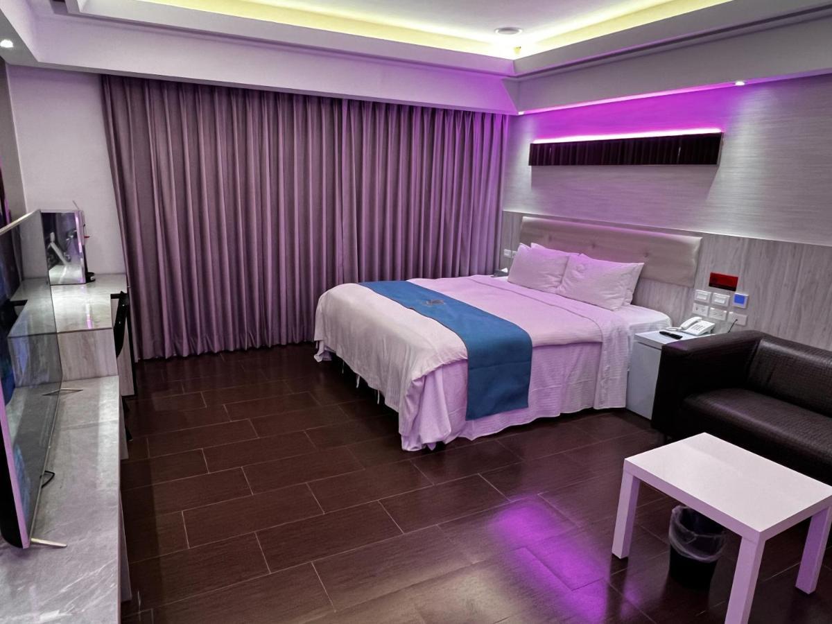 King Motel王者 桃園市旅館177號 Eksteriør billede
