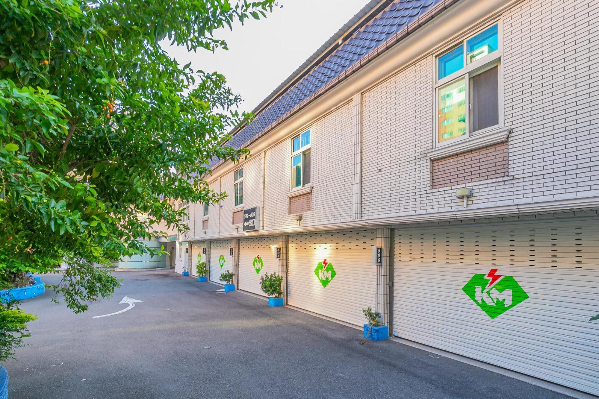 King Motel王者 桃園市旅館177號 Eksteriør billede
